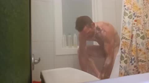 Snapshot of 8inchwhiteboy88 chatting on March 25, 3:34 am 8inchwhiteboy88 online show from March 25, 3:34 am