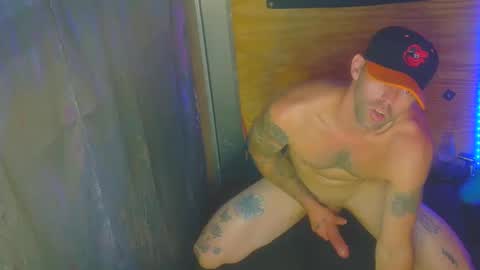 Snapshot of 8inspyder chatting on September 16, 1:39 am EvelDicknievel1 online show from September 16, 1:39 am