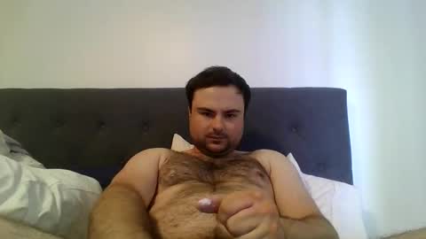 Snapshot of 95jam95 chatting on February 13, 10:06 pm 95jam95 online show from February 13, 10:06 pm