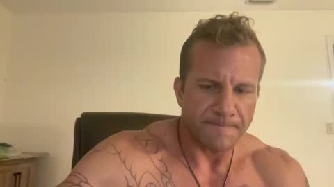 Snapshot of 9876jacobf chatting on October 10, 6:29 pm 9876jacobf online show from October 10, 6:29 pm