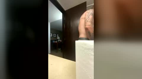 8over6 online show from July 22, 5:43 am