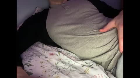 9inchhornybwc online show from December 8, 11:40 pm