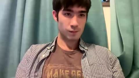 Snapshot of 9thislandd chatting on April 7, 7:42 am 9thislandd online show from April 7, 7:42 am