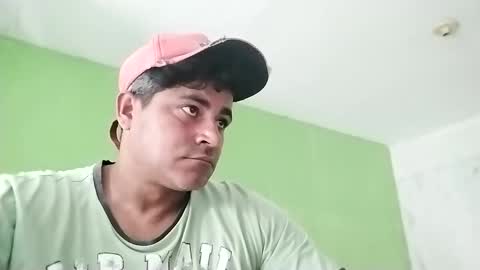 9vinhocamshow online show from December 14, 12:23 pm