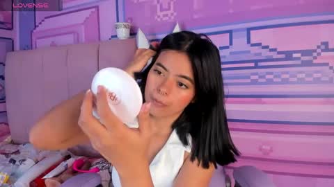 Alice  online show from September 28, 9:09 pm