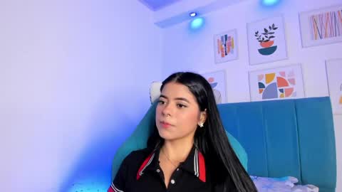 Snapshot of _18alice chatting on April 15, 7:58 pm Alice online show from April 15, 7:58 pm