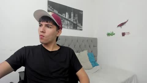 DERECK online show from March 24, 9:36 am