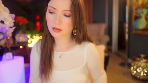 Snapshot of _1s___ chatting on March 24, 3:44 am Sophia online show from March 24, 3:44 am