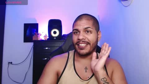 _28omar online show from February 18, 3:53 am