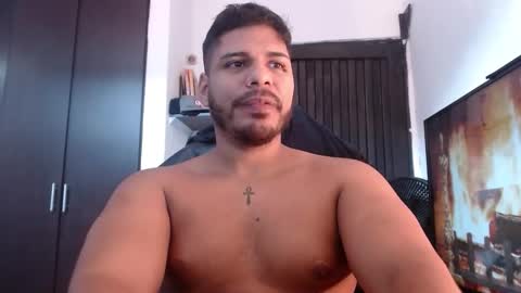 _28omar online show from October 13, 12:27 pm