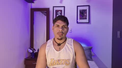 _28omar online show from June 7, 5:27 pm