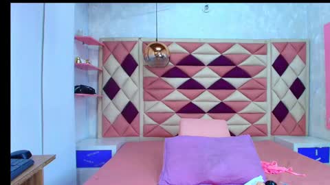  abby rouss online show from September 16, 3:07 am