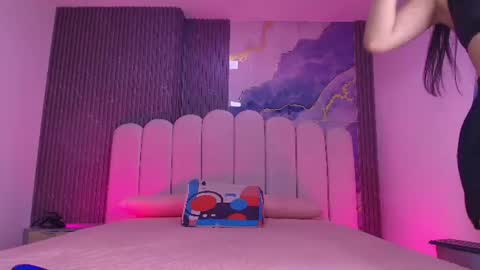  abby rouss online show from July 18, 3:00 am