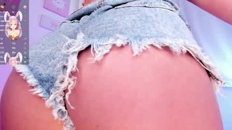 Sophia  online show from September 18, 3:30 am