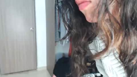 _abrill_20 online show from November 28, 5:59 pm