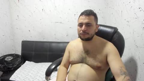 Snapshot of _ace_ventura chatting on October 27, 4:05 am ---- online show from October 27, 4:05 am