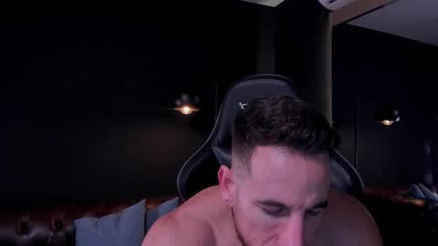 _adamcoper_ online show from November 6, 11:59 pm