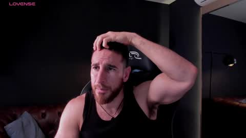 _adamcoper_ online show from May 18, 10:48 pm