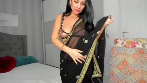 Snapshot of _adelle chatting on April 4, 1:19 pm Adelle online show from April 4, 1:19 pm