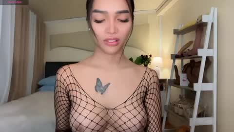 Snapshot of _agatha69_ chatting on March 31, 2:35 am agatha online show from March 31, 2:35 am