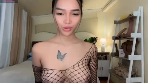 Snapshot of _agatha69_ chatting on April 1, 3:07 am agatha online show from April 1, 3:07 am