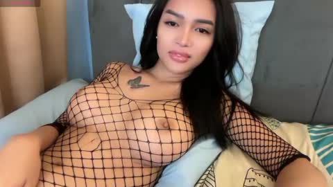 Snapshot of _agatha69_ chatting on April 14, 3:12 am agatha online show from April 14, 3:12 am
