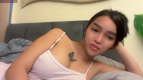 Snapshot of _agatha69_ chatting on May 9, 10:53 am agatha online show from May 9, 10:53 am