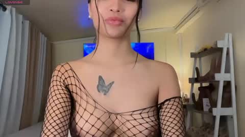 Snapshot of _agatha69_ chatting on June 7, 2:27 am agatha online show from June 7, 2:27 am