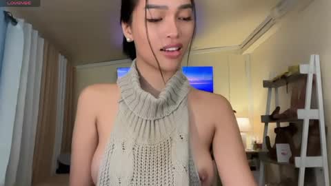 Snapshot of _agatha69_ chatting on June 9, 2:23 am agatha online show from June 9, 2:23 am