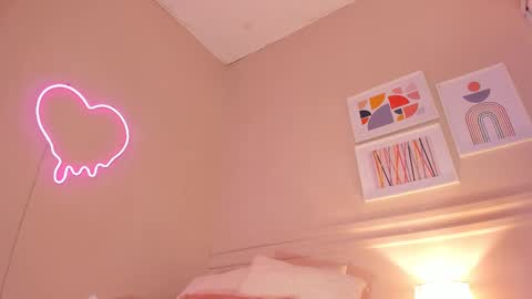 _aleja_x online show from October 9, 11:41 am