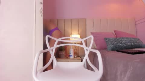 _aleja_x online show from October 30, 12:17 pm