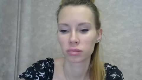 _alex1819 online show from January 13, 7:02 am