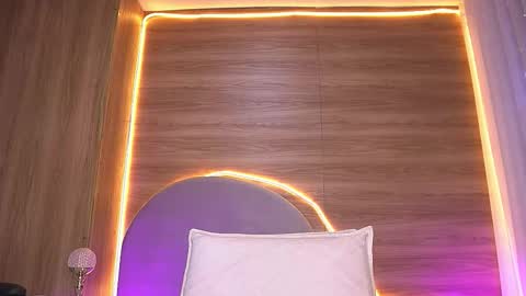 Alexa online show from March 21, 11:48 am