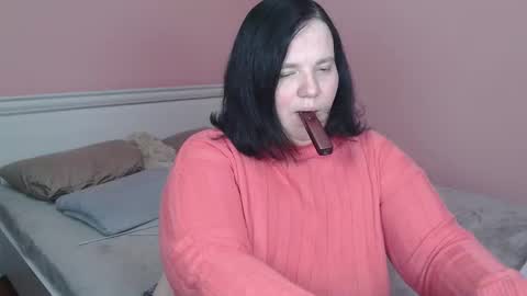 Snapshot of _alexandra_ray_ chatting on November 14, 8:13 am _alexandra_ray_ online show from November 14, 8:13 am