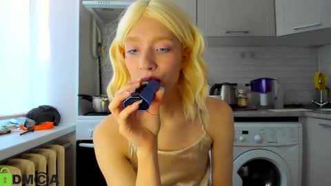 Gaylord online show from December 17, 8:56 am