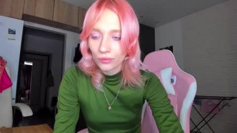 Gaylord online show from February 2, 9:41 am