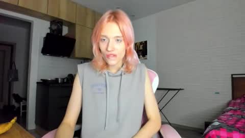 Gaylord online show from February 10, 10:52 am