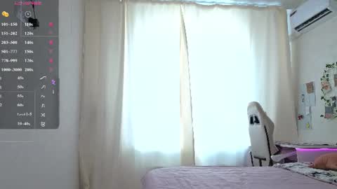 Snapshot of _alissaa_ chatting on June 12, 9:08 am Alice online show from June 12, 9:08 am