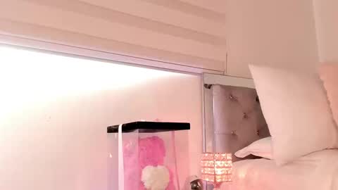 Snapshot of _alissonrose chatting on March 12, 7:42 pm Karo online show from March 12, 7:42 pm