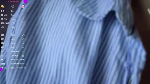 Mia online show from November 15, 5:09 pm