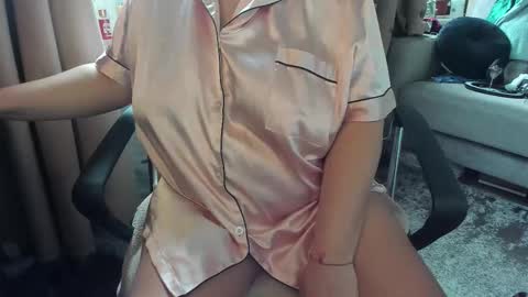 Snapshot of _alyssia_ chatting on November 1, 11:01 am lisa online show from November 1, 11:01 am