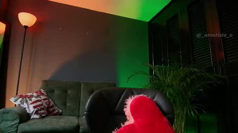 Ana  online show from January 18, 3:05 pm