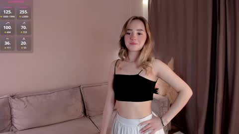 Snapshot of _ammy_moore_ chatting on March 28, 6:24 am Amily online show from March 28, 6:24 am