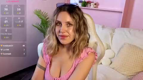 _amymoore online show from July 2, 3:23 am