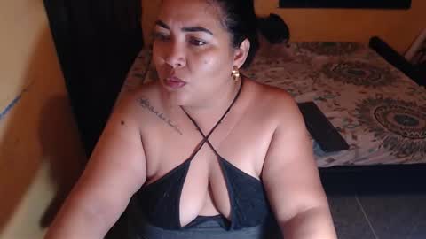 Anaid online show from May 26, 12:39 am