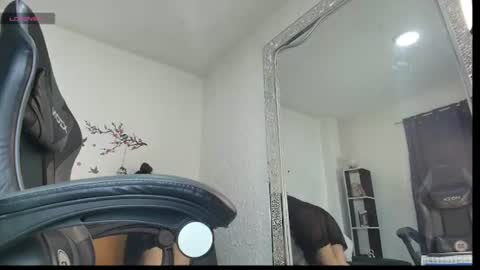 Anais online show from July 19, 4:16 am