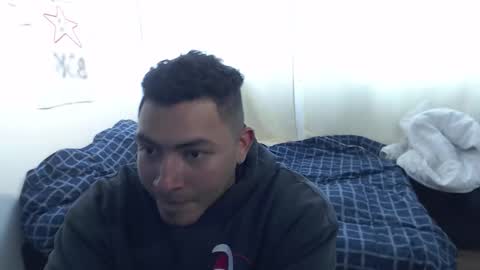 Snapshot of _ander_wolf_ chatting on October 8, 6:16 pm _ander_wolf_ online show from October 8, 6:16 pm