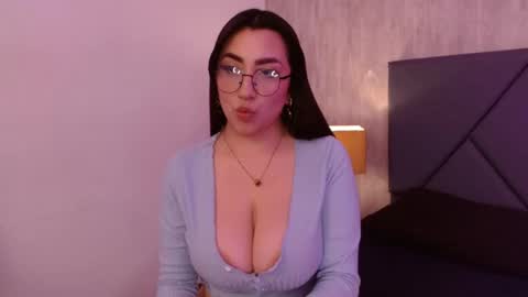 Angela  online show from February 5, 1:16 pm