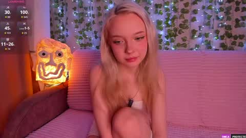 Emily online show from May 9, 2:17 am