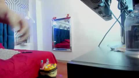 Snapshot of _angelik_ chatting on March 21, 8:19 am _angelik_ online show from March 21, 8:19 am